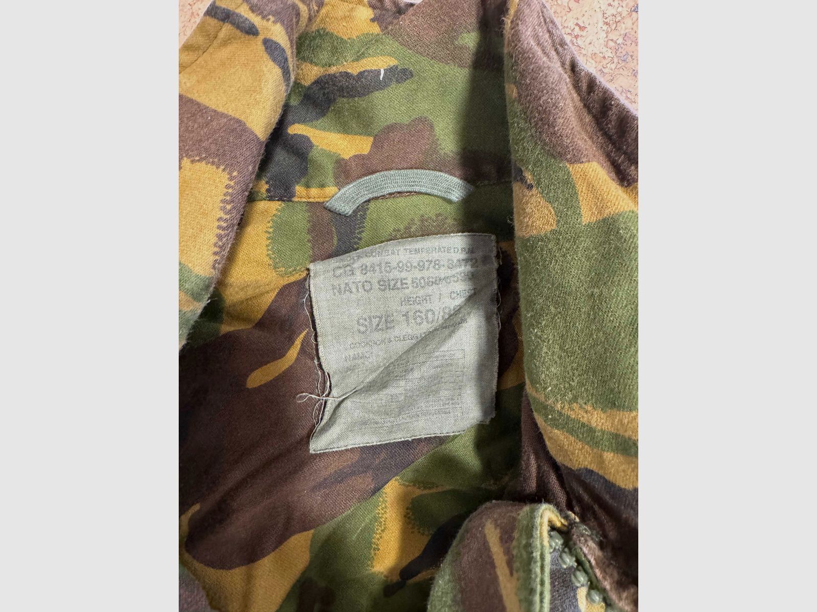 Airsoft-Ausrüstung zu verkaufen – Komplettes Set für Anfänger mit Zubehör in British Army Optik / DPM / Rebellen Outfit