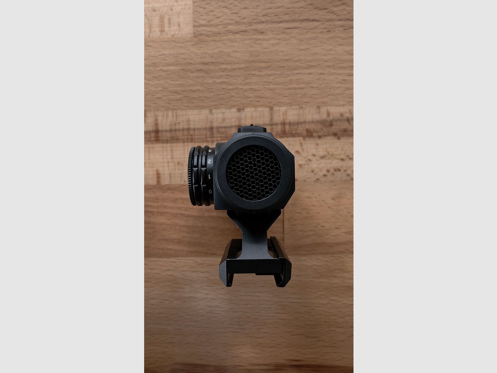 Red Dot und Vergrößerungsglas von Vector Optics