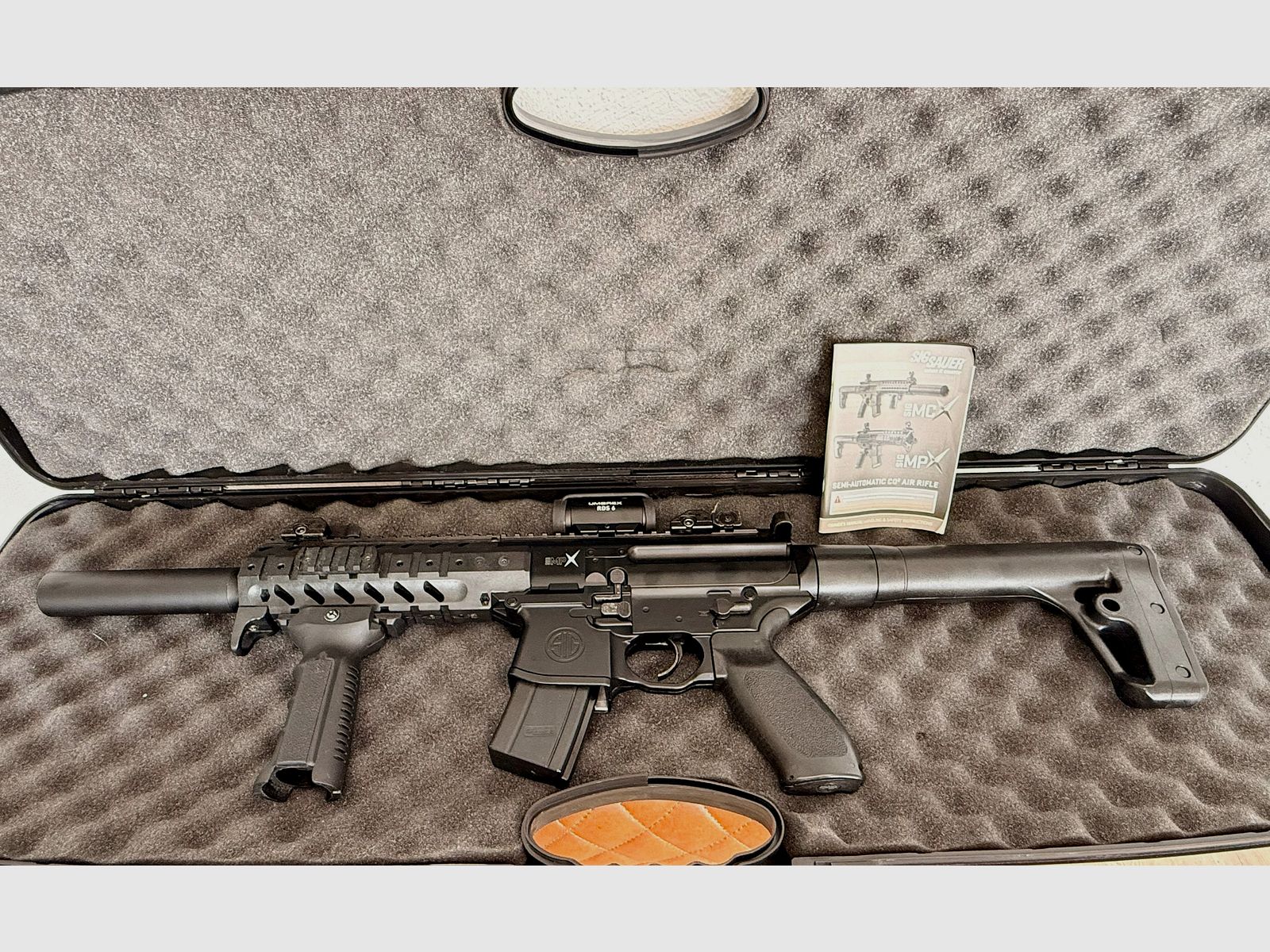 <SIG SAUER MPX Co2 rifle black 4.5 mm diabolo>