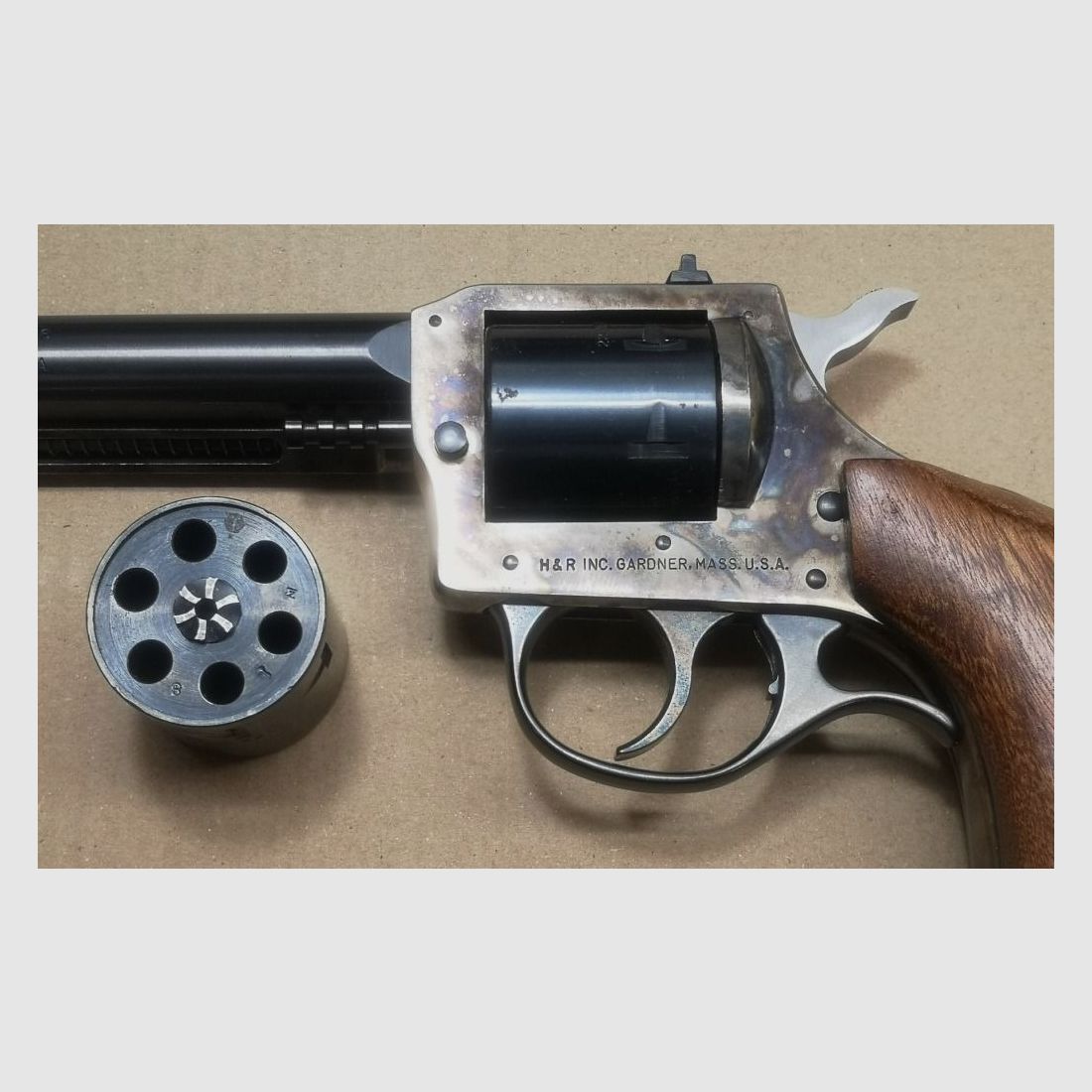 Harrington & Richardson 676 .22lr Revolver mit Wechseltrommel .22WMR