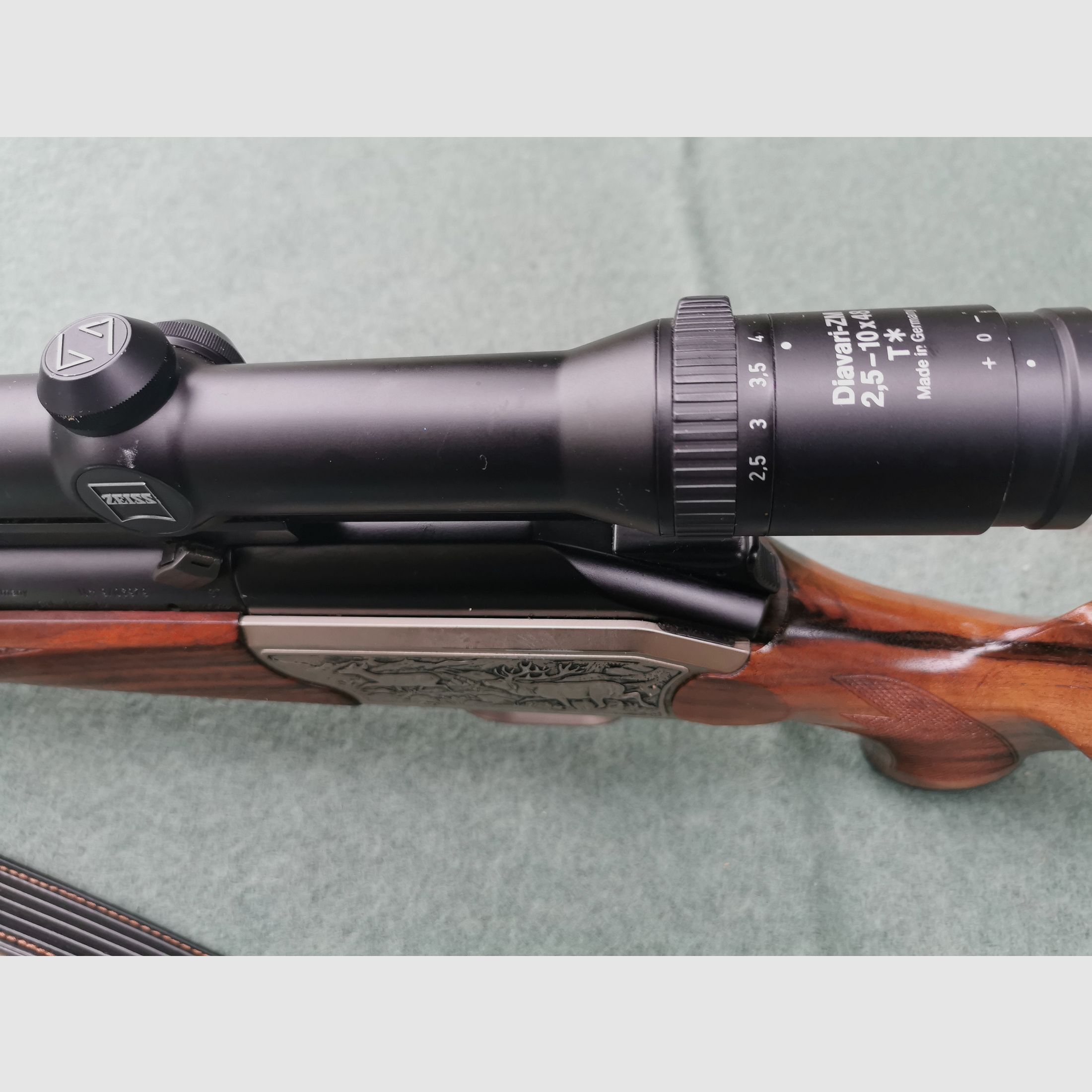 Repetierbüchse Blaser R93 mit Zeiss Diavari