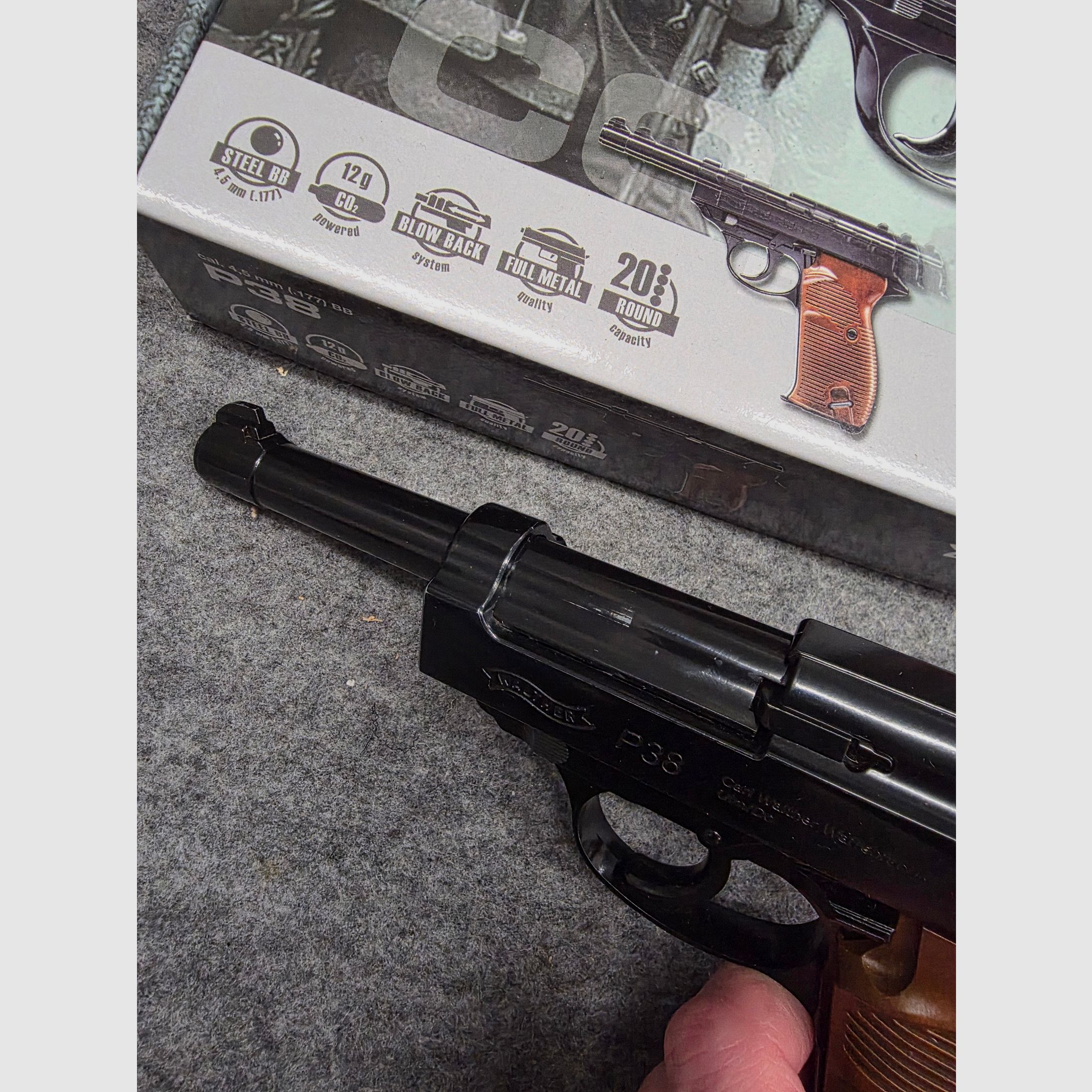   Walther P38 CO2-Pistole  Cal. 4,5 mm Stahl BB