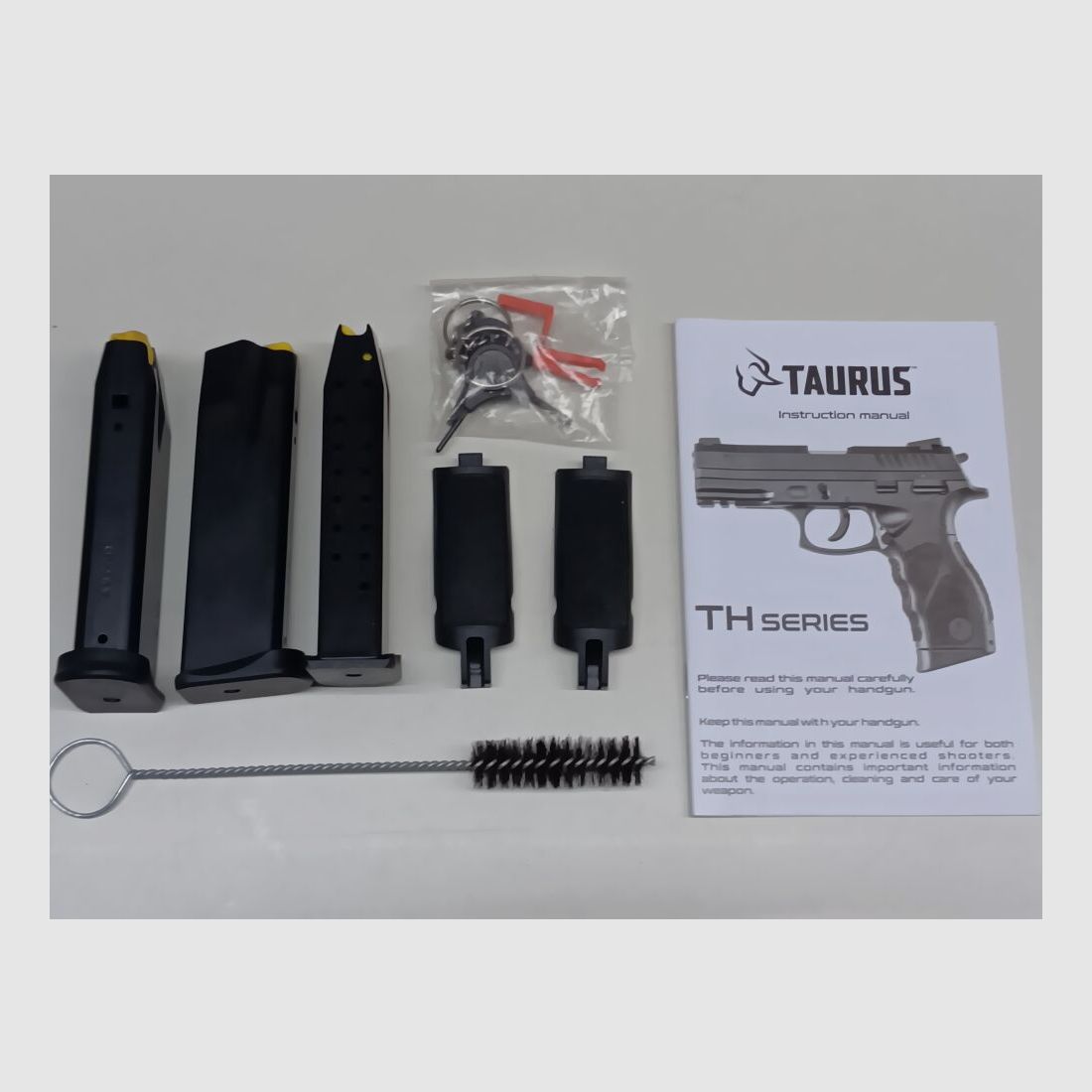 Taurus TH 9