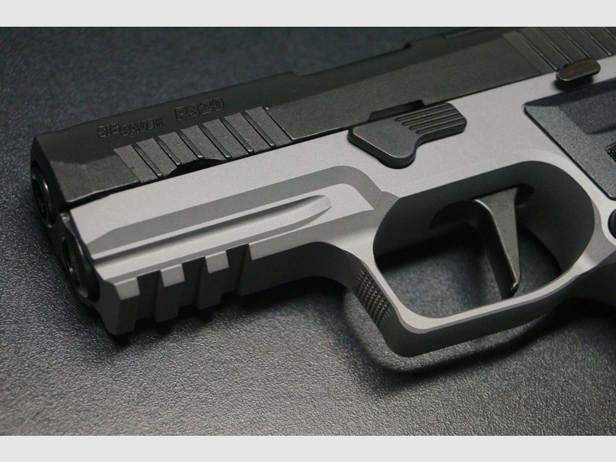 Sig Sauer P320 AXG 2 Tone, Bild 4 von 6