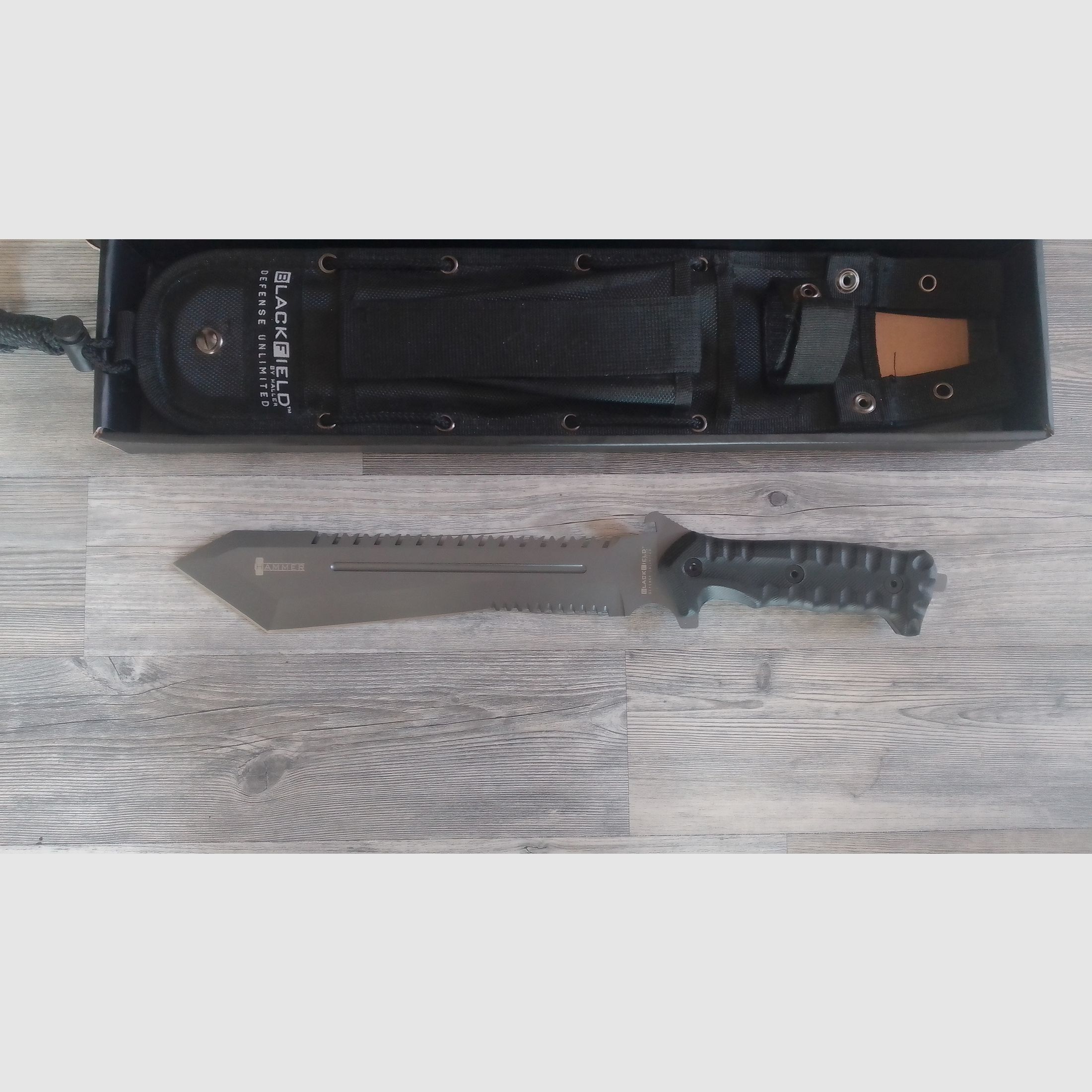 BlackField Machetenmesser Hammer mit Nylonscheide - Unbenutzt