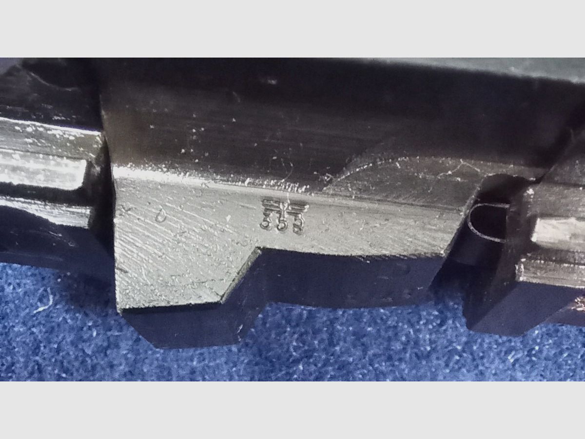 Wehrmachtspistole P38 ac 42 in calibro 9mm Luger, con timbro di accettazione WA 359