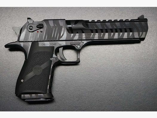 Magnum Research Desert Eagle Black Tiger Stripes