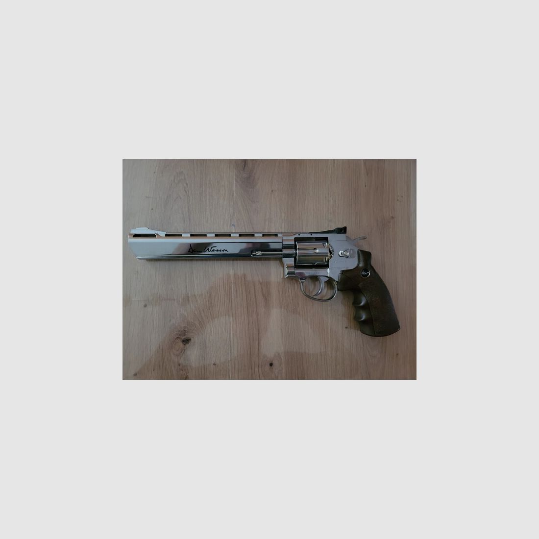 • ASG Dan Wesson 8 Zoll 4,5 mm BB CO2 Revolver chrom / Wood-Style Grips