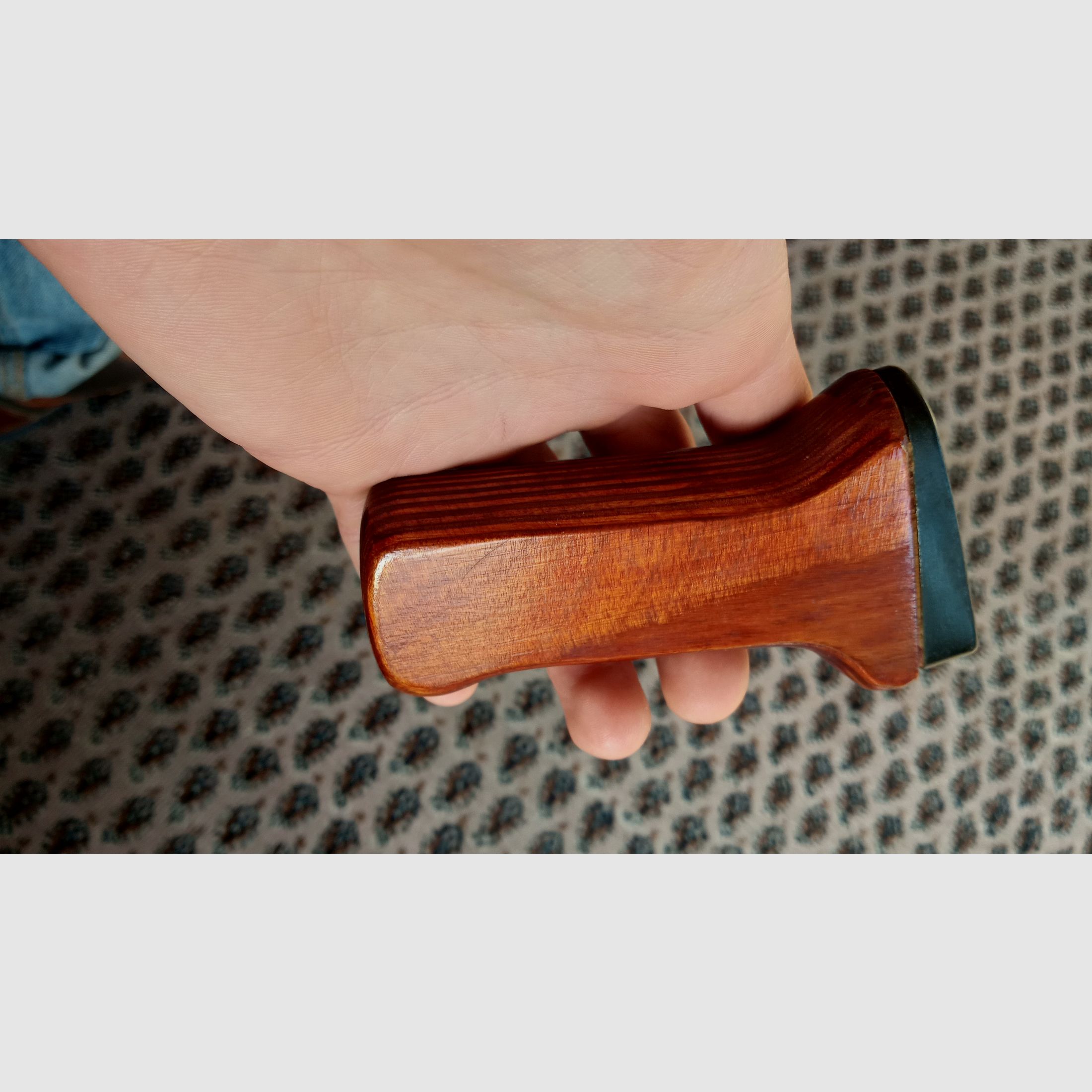 Original Russian AK74 laminated wood pistol grip / also fits AKM // laminate grip / Yunker