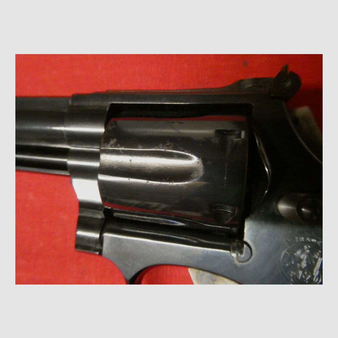 Smith & Wesson 586 - 4