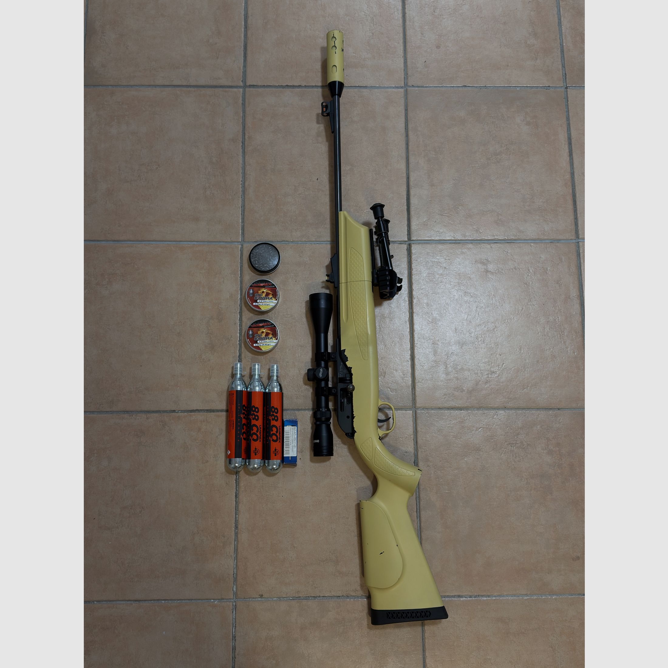 Hämmerli 850 AirMagnum 4,5mm CO2 Set, Bild 1 von 4