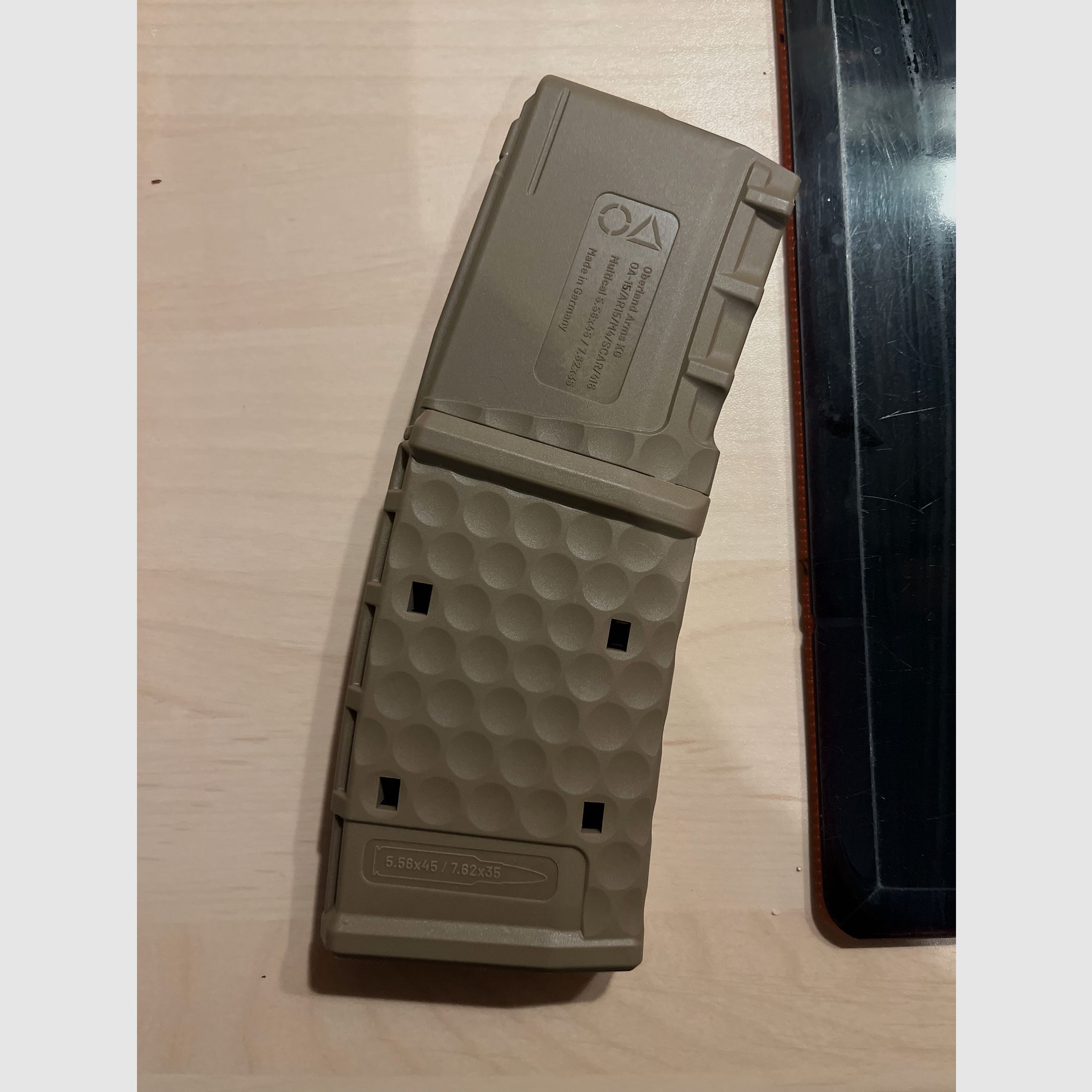 OA-MAG Magazine 10 colpi .223Rem FDE color sabbia