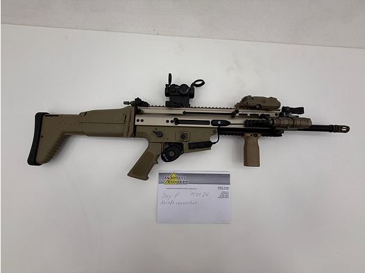WE / Cybergun SCAR-L GBB Airsoft rifle – gas blow-back – used – with accessories