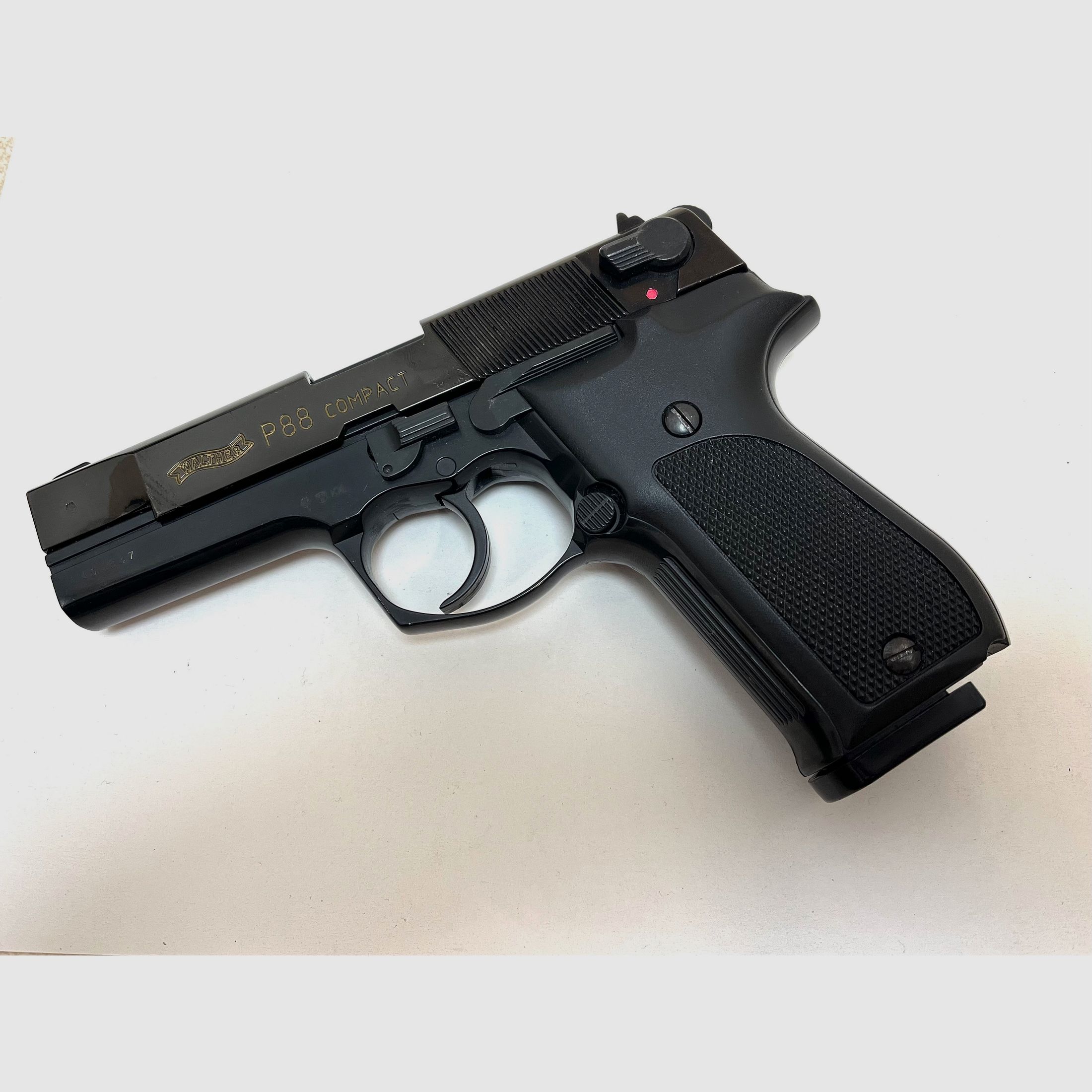 ••• Walther P88 Compact gripplaten - kunststof - origineel •••