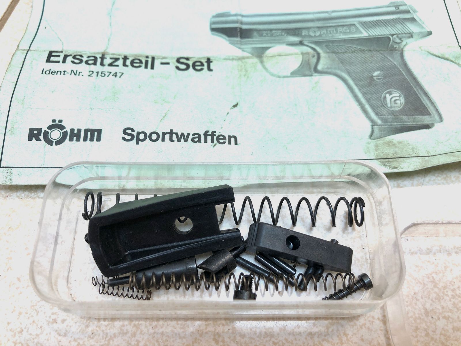 ••• #2 Ersatzteile - Reparatur-Konvolut für Schreckschusswaffen •••