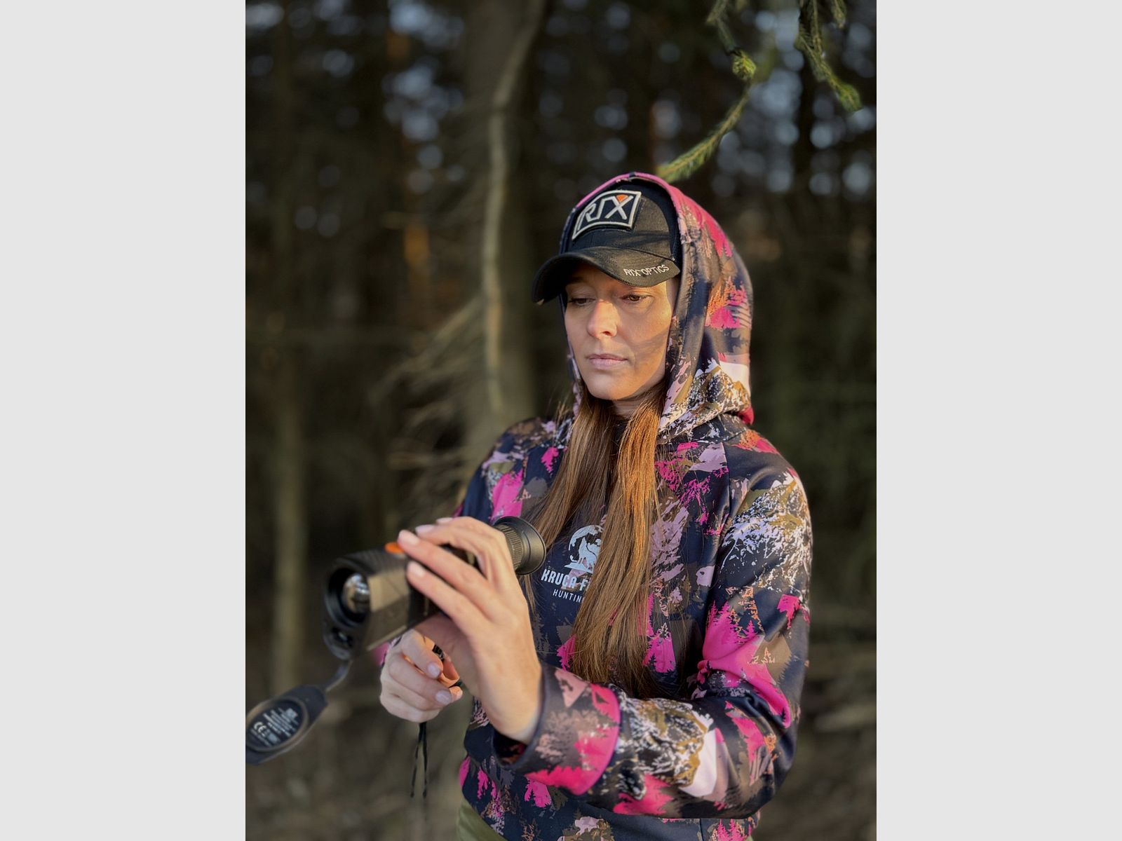 DAMSKA BLUZA KRUCA FUKS HUNTER SALAMANDRA QUEEN, zdjęcie 46 z 50