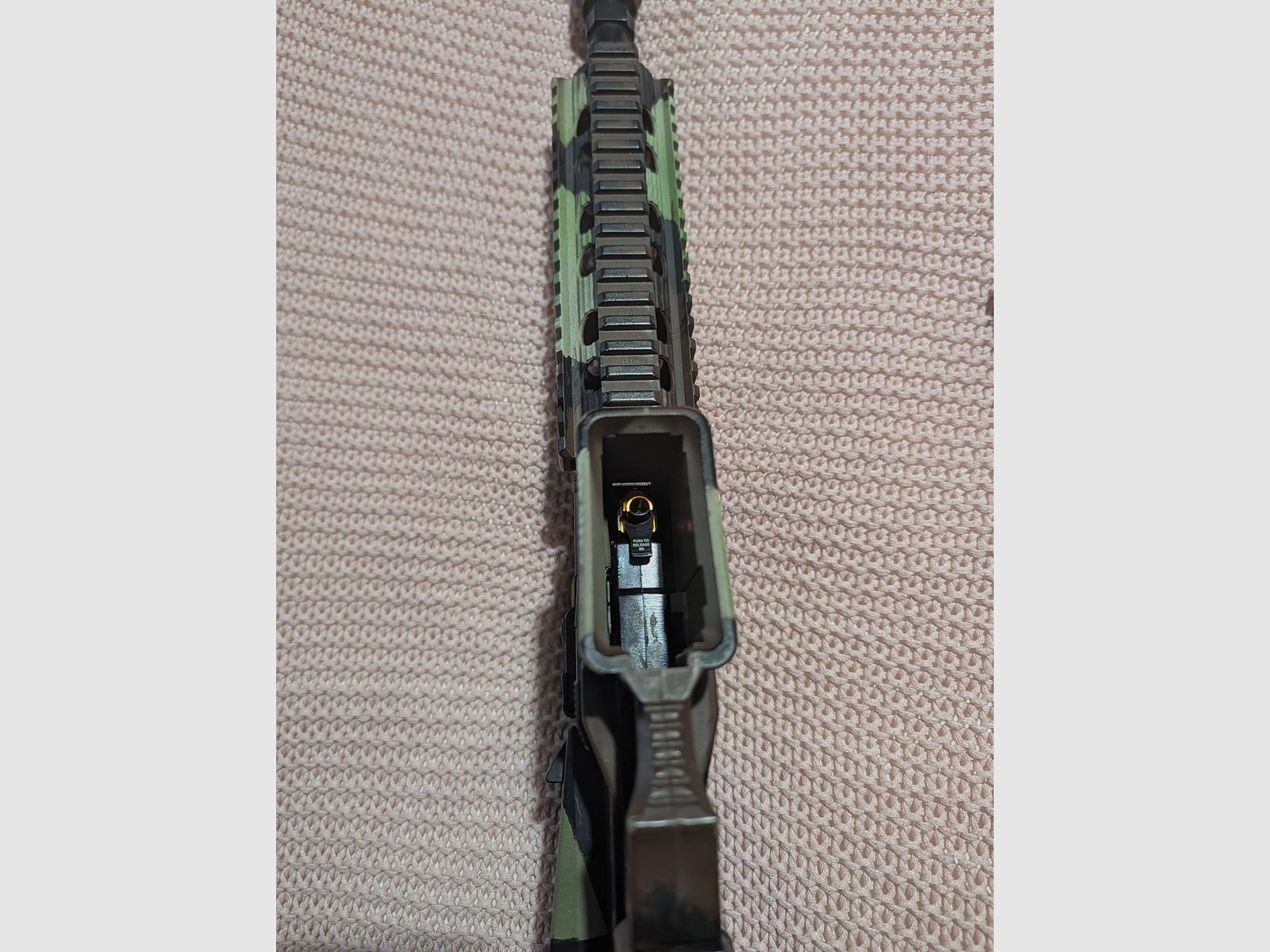 Ares Amoeba 008 S-AEG 6mm Airsoft M4 *lackiert*, Bild 9 von 9