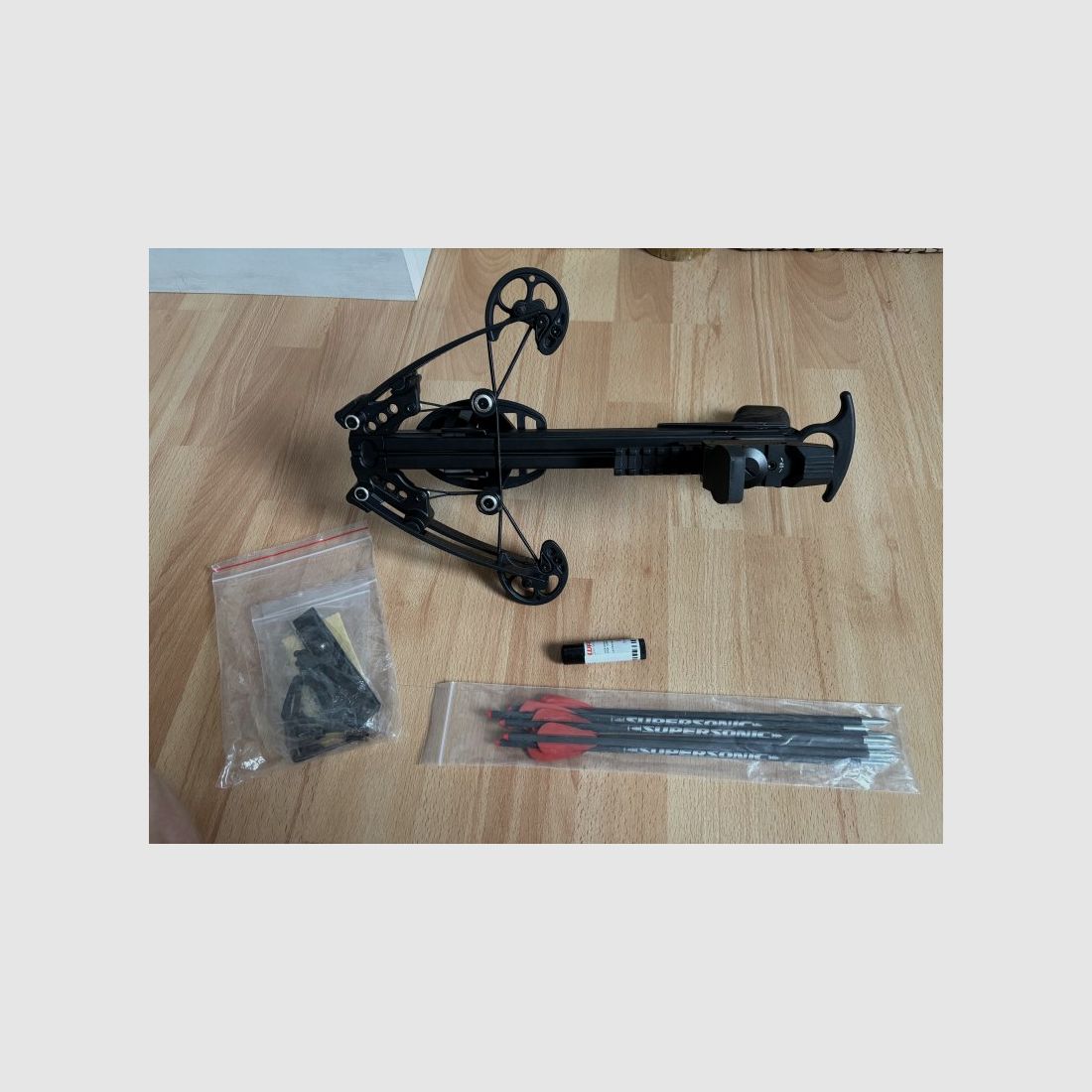 X-BOW fma SUPERSONIC Armbrust inkl. Red Dot & Bolzen