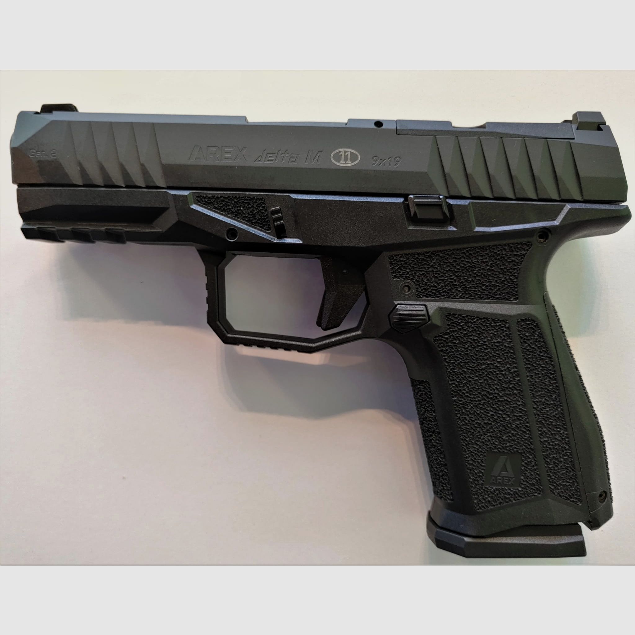 Arex Delta M OR Black semi-automatic pistol cal. 9x19 mm, image 1 of 2