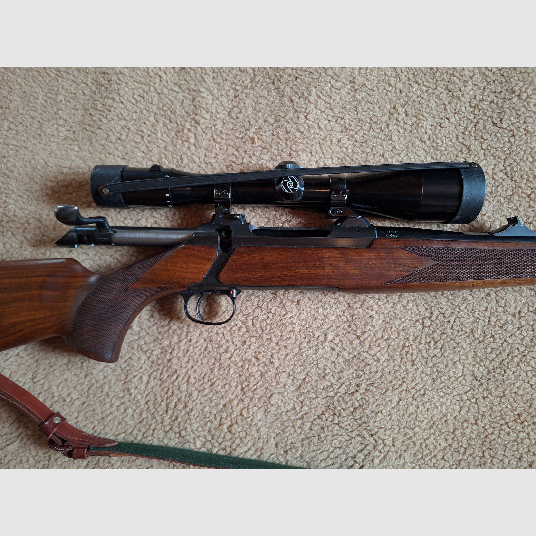 Sauer & Sohn Repetierbüchse, Modell 200 S, Kaliber 9,3 x 62, mit Zeiss Diavari-ZA 2,5 - 10 x 52 T*