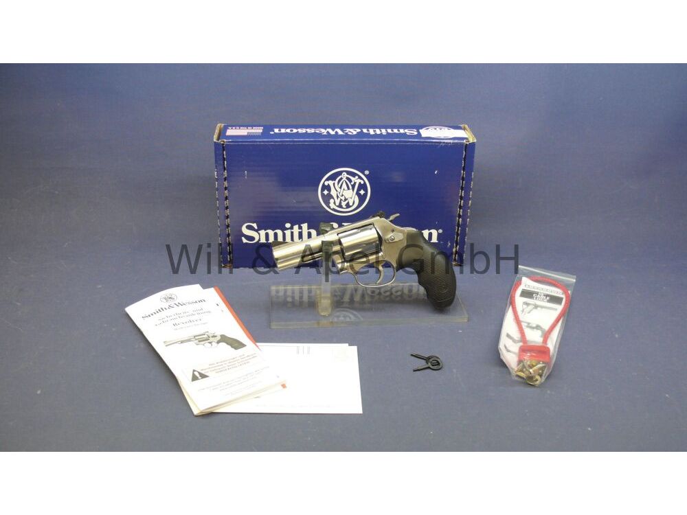 Smith & Wesson	 Modell 60 5Schüssig