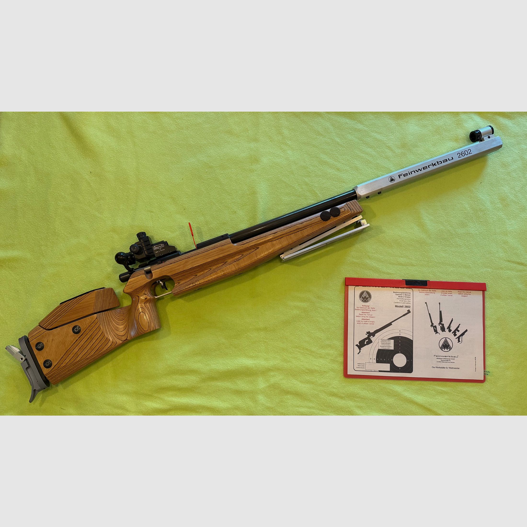 Feinwerkbau 2602 KK Match Gewehr .22lfb z diopterem Anschütz oraz akcesoriami, drewniana kolba prawostronna
