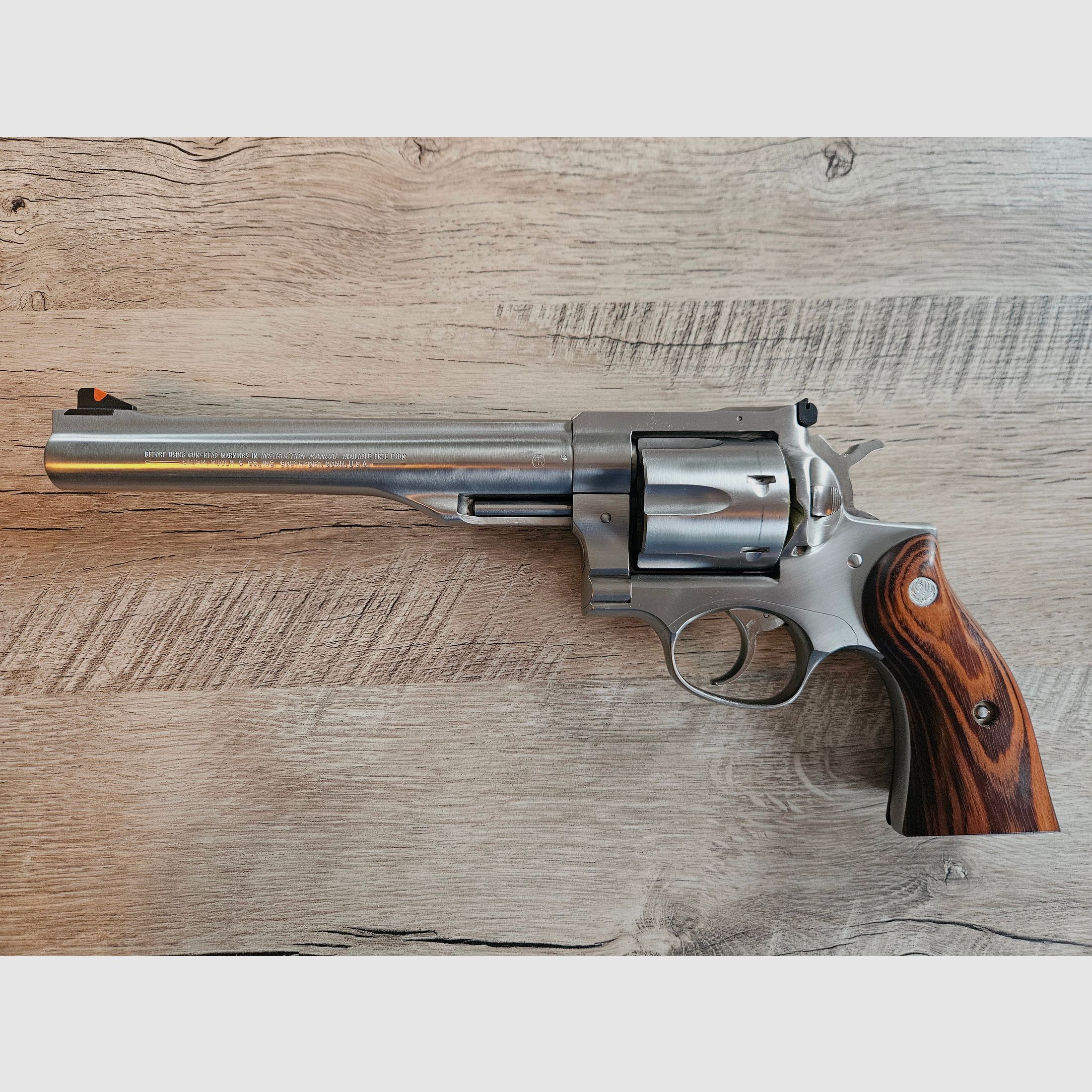 .44 Magnum Revolver Ruger Redhawk