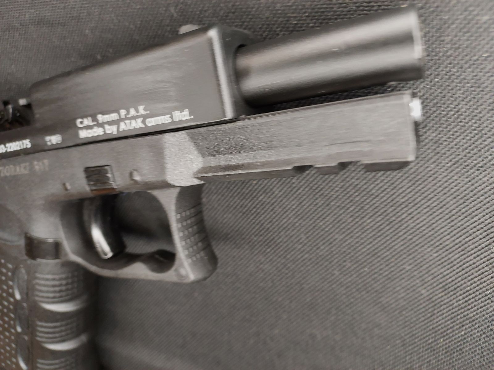 Zoraki 917 pistolet d'alarme 9mm P.A.K. (PTB 1073) comme neuf !