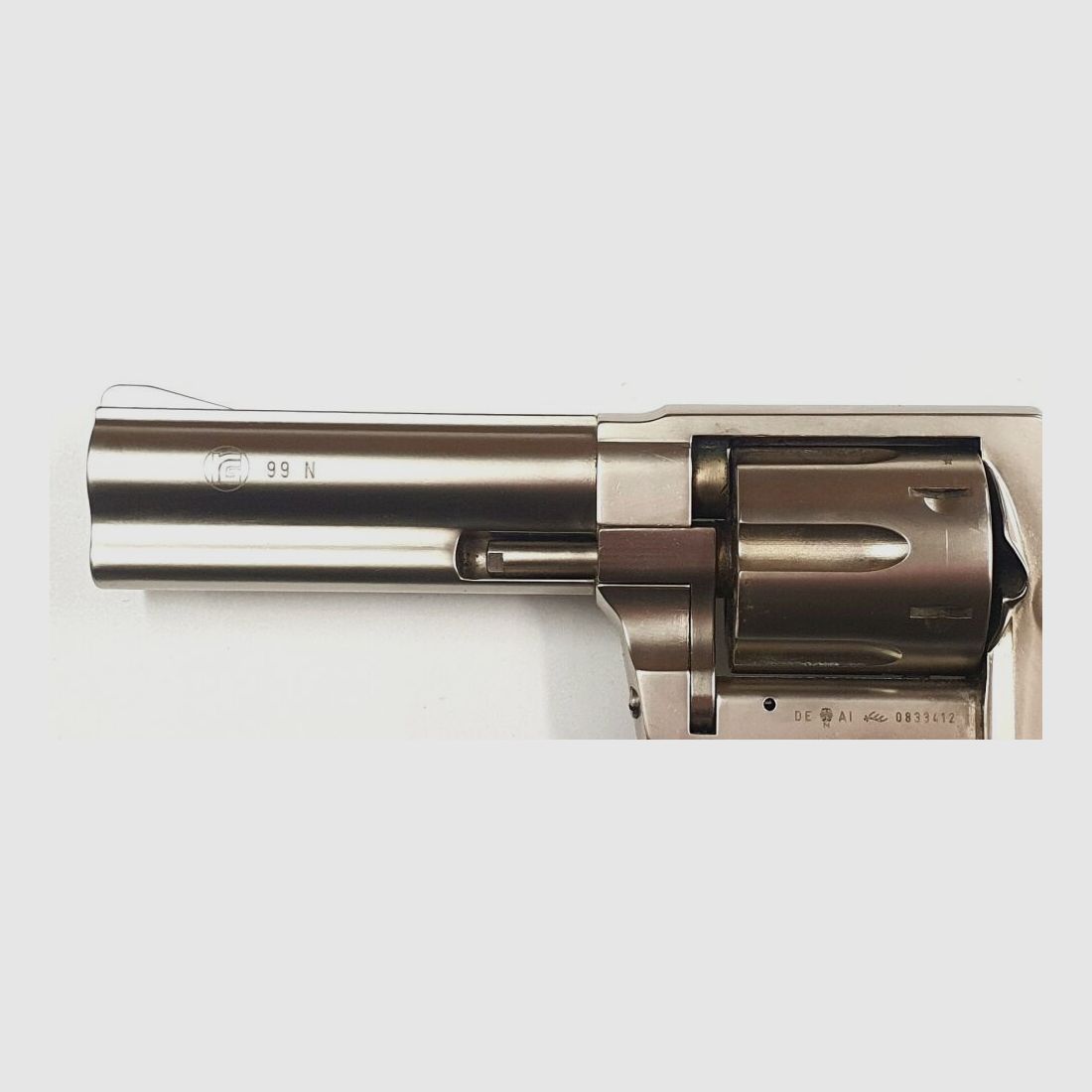 Röhm Schreckschussrevolver RG99N, Satin mit Holzgriffschalen, 9mm R.K., gebraucht