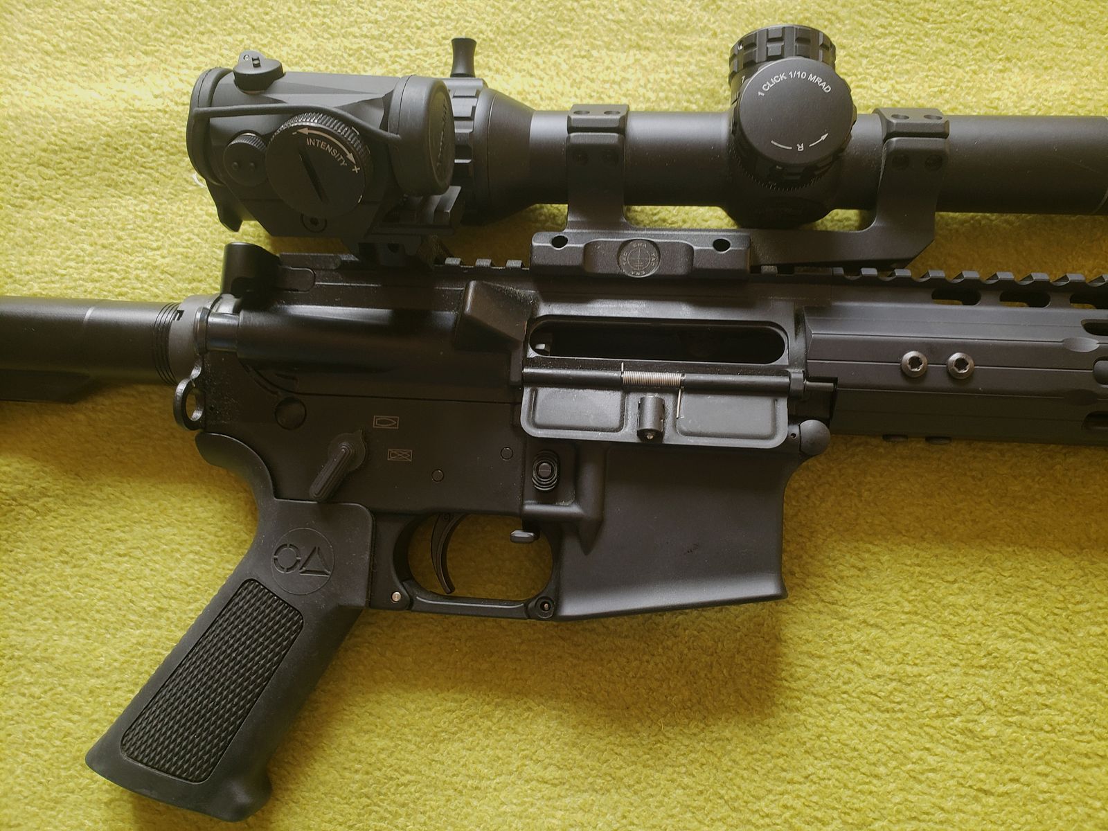 Oberland Arms OA 15 Black Label met Hawke Frontier 30 en Aimpoint H1, afbeelding 11 van 17