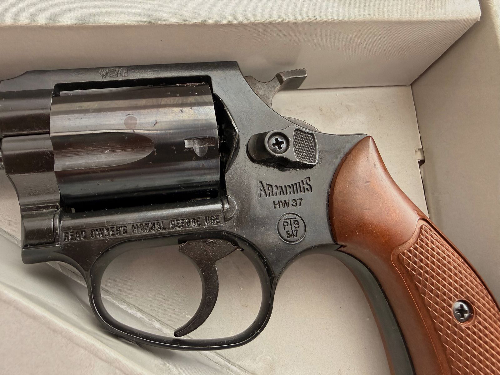 Incense Arminius HW 37 PTB 547 Old Like New Revolver