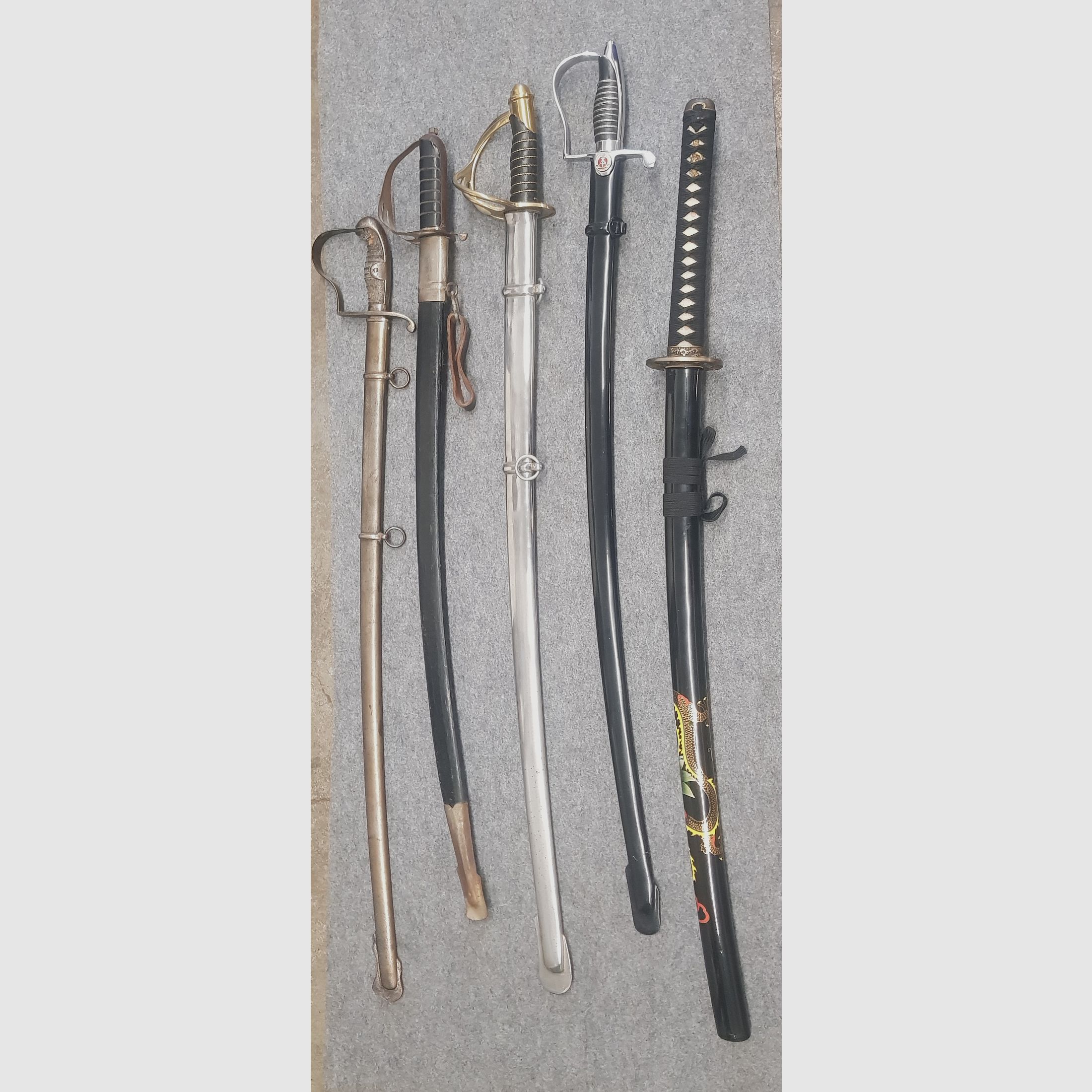 Konvolut Sammlung Messer Schwert Säbel Ninja Katana