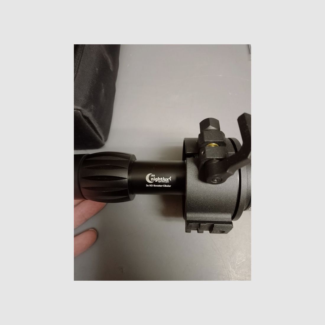 JSA Nightlux MV MAU con tubo Gen.2+ verde (55–60 LP/mm)