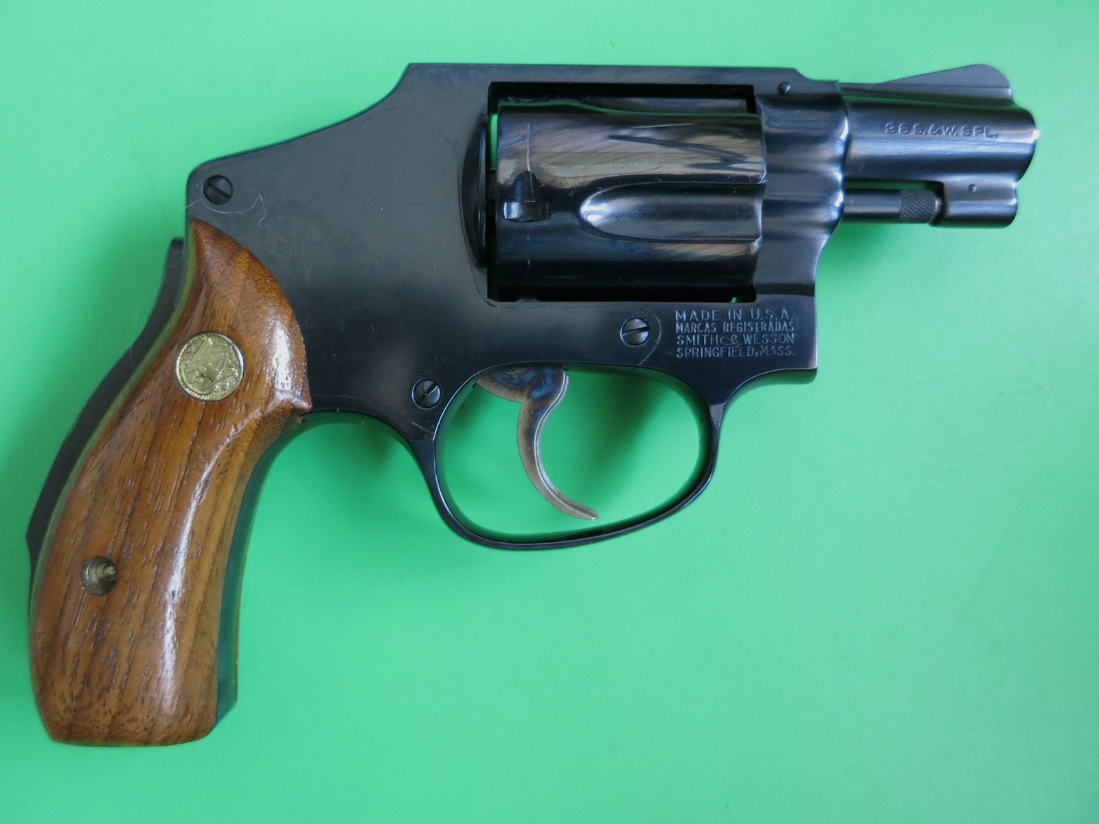 Revolver Smith&Wesson Mod. 40 Centennial, .38 Special, 2" canon, chasseur/collectionneur, comme neuf   #36