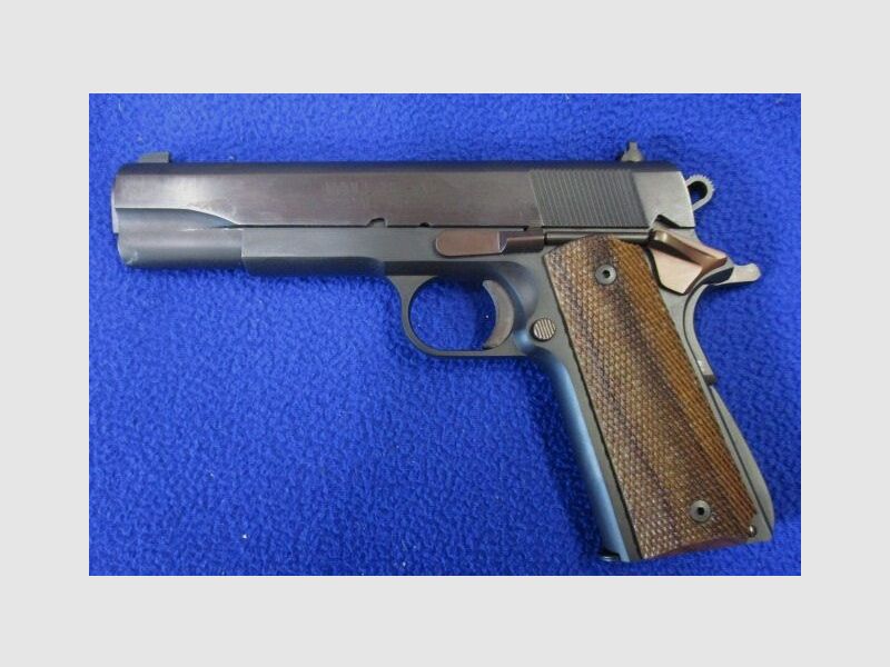 Springfield 1911A1 Pistool .45 Auto 1911