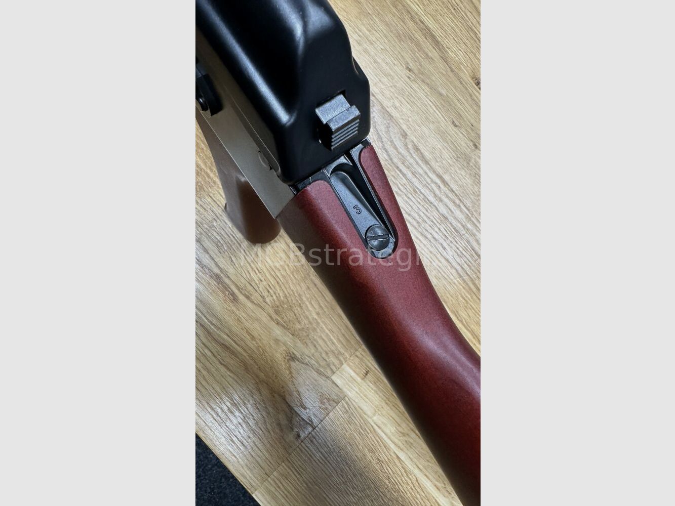 Kalashnikov USA KR103 con culata fija 7,62x39 sistema AK47 AKM AK74 versión civil AK103