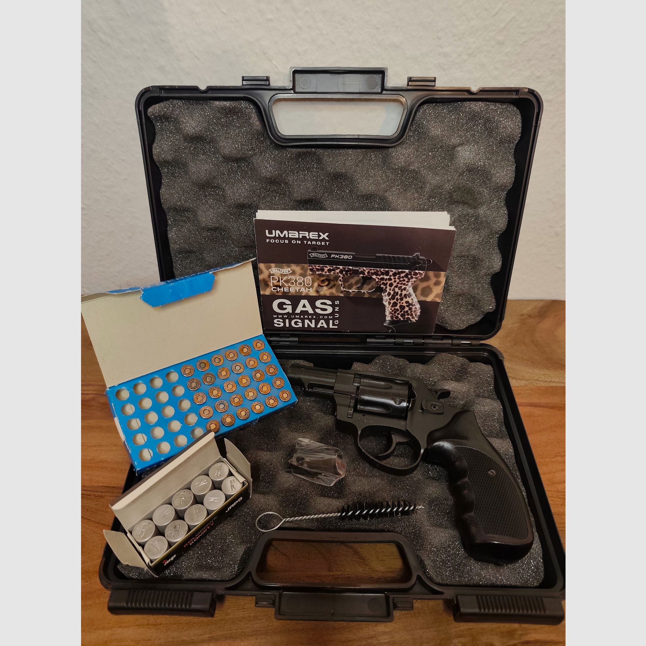 Röhm RG 89 PTB 451 schwarz brüniert + Umarex Munition + Pyro