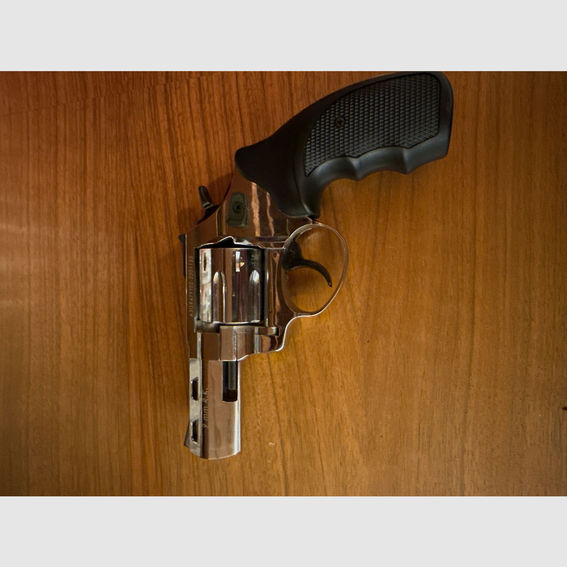 Zoraki R2 – 3 cale pistolet alarmowy, chrom – prawie nowy