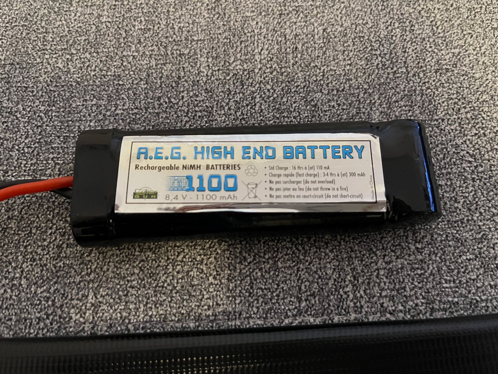 FN SCAR L S-AEG - Set completo - 1,3 julios, 6 cargadores, punto rojo y maletín! A partir de 18 años