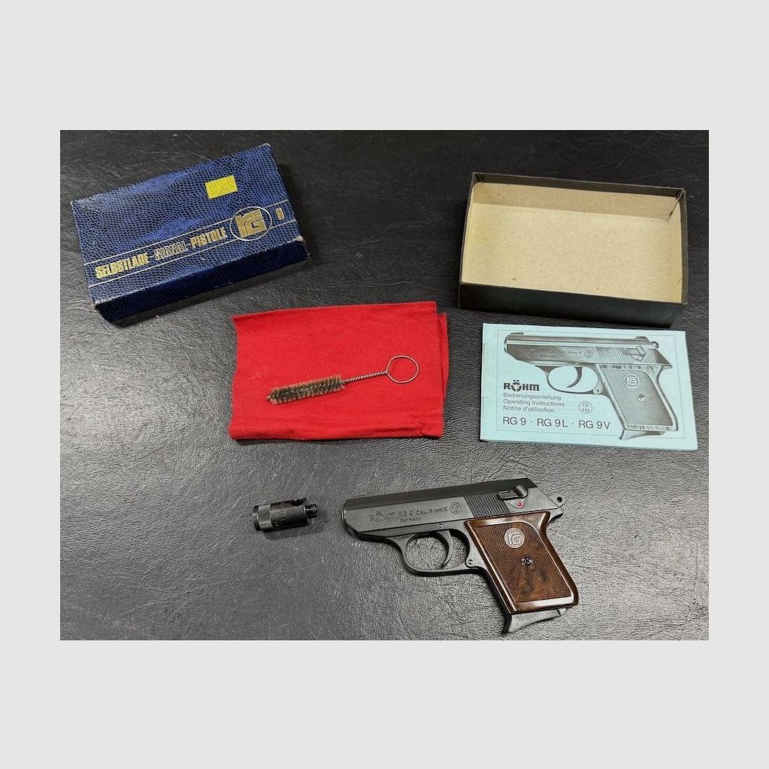 Röhm RG9 blank firing pistol (8 mm K., PTB 413) RG 9