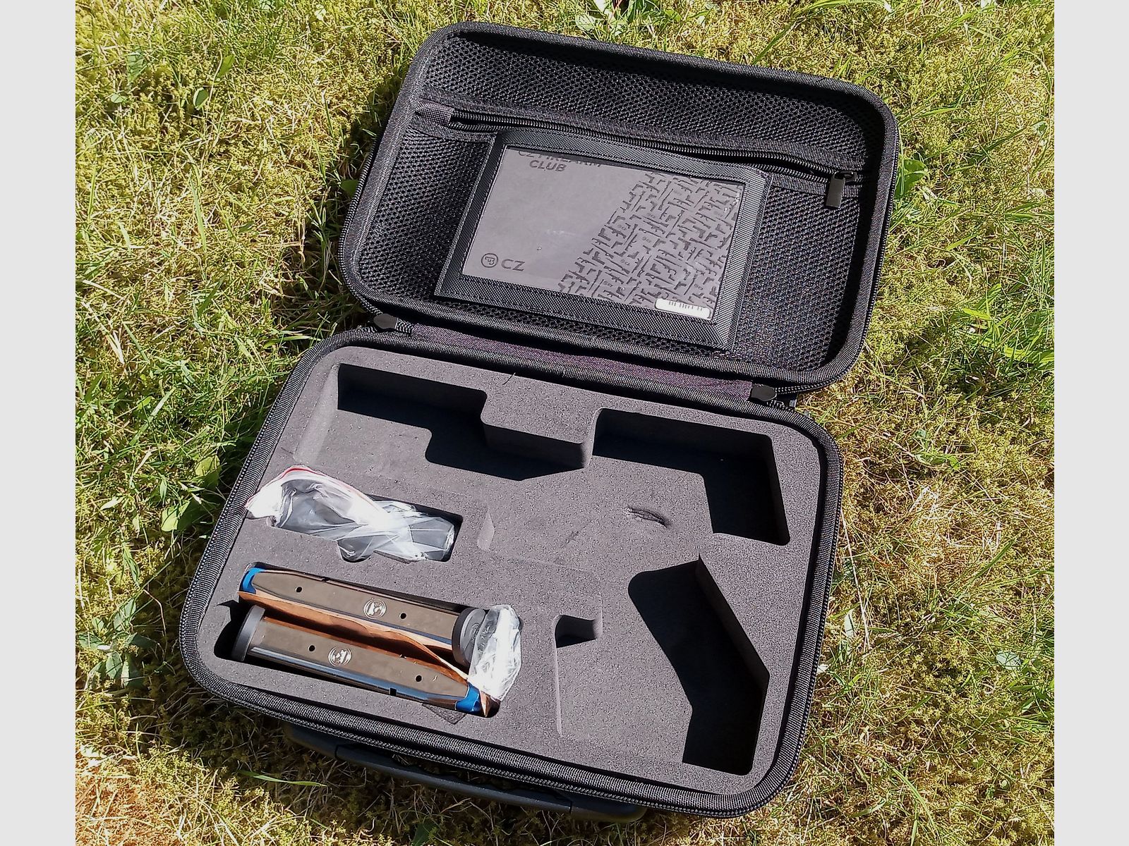 CZ Shadow 2 Target RedDot 3 MOA °°°°°°°°°°°°°°°°°°°°°°°°°°°°°