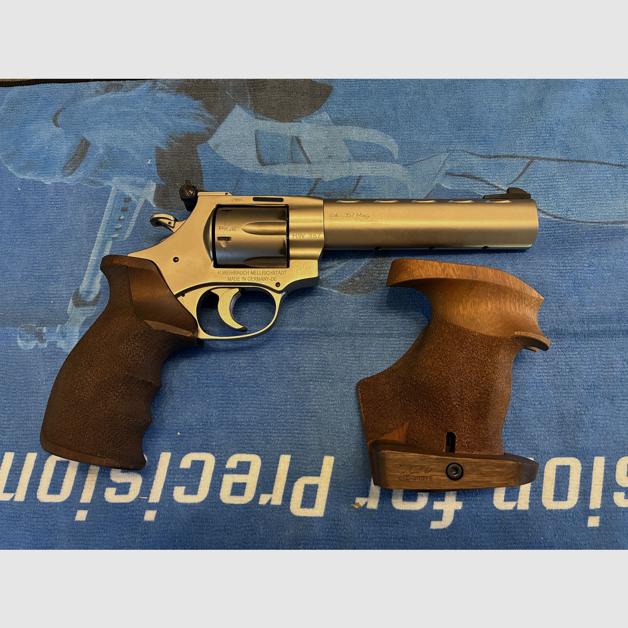 Hermann Weihrauch HW357 Target Trophy Match Stainless / mit 2 Griffen