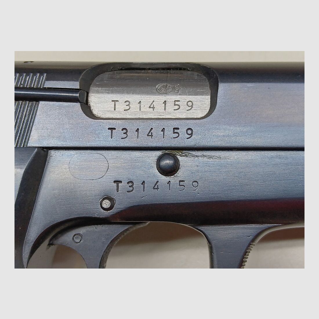FN - Fabrique Nationale D`Armes De Guerre - Herstal - Belgique HP 35