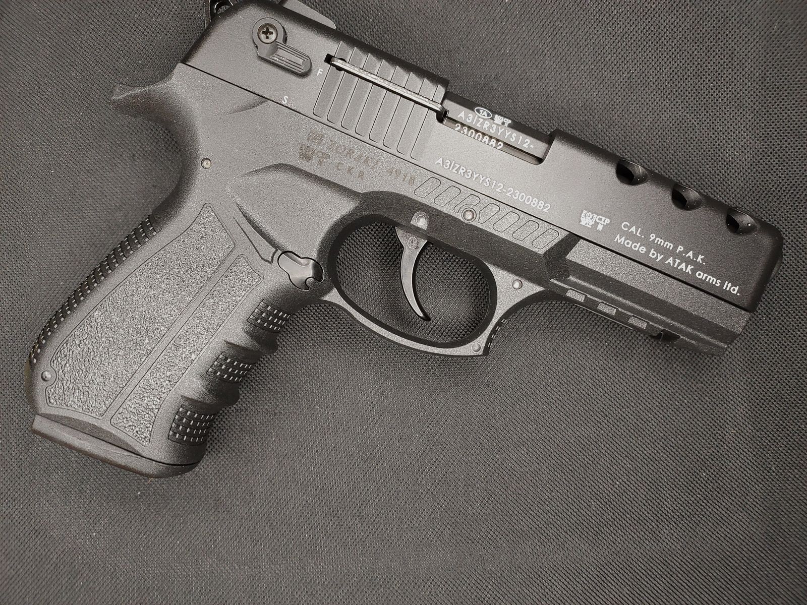 Zoraki 4918 Schreckschuspistole Kal. 9mm P.A.K. (PTB 1110) schwarz - neu!