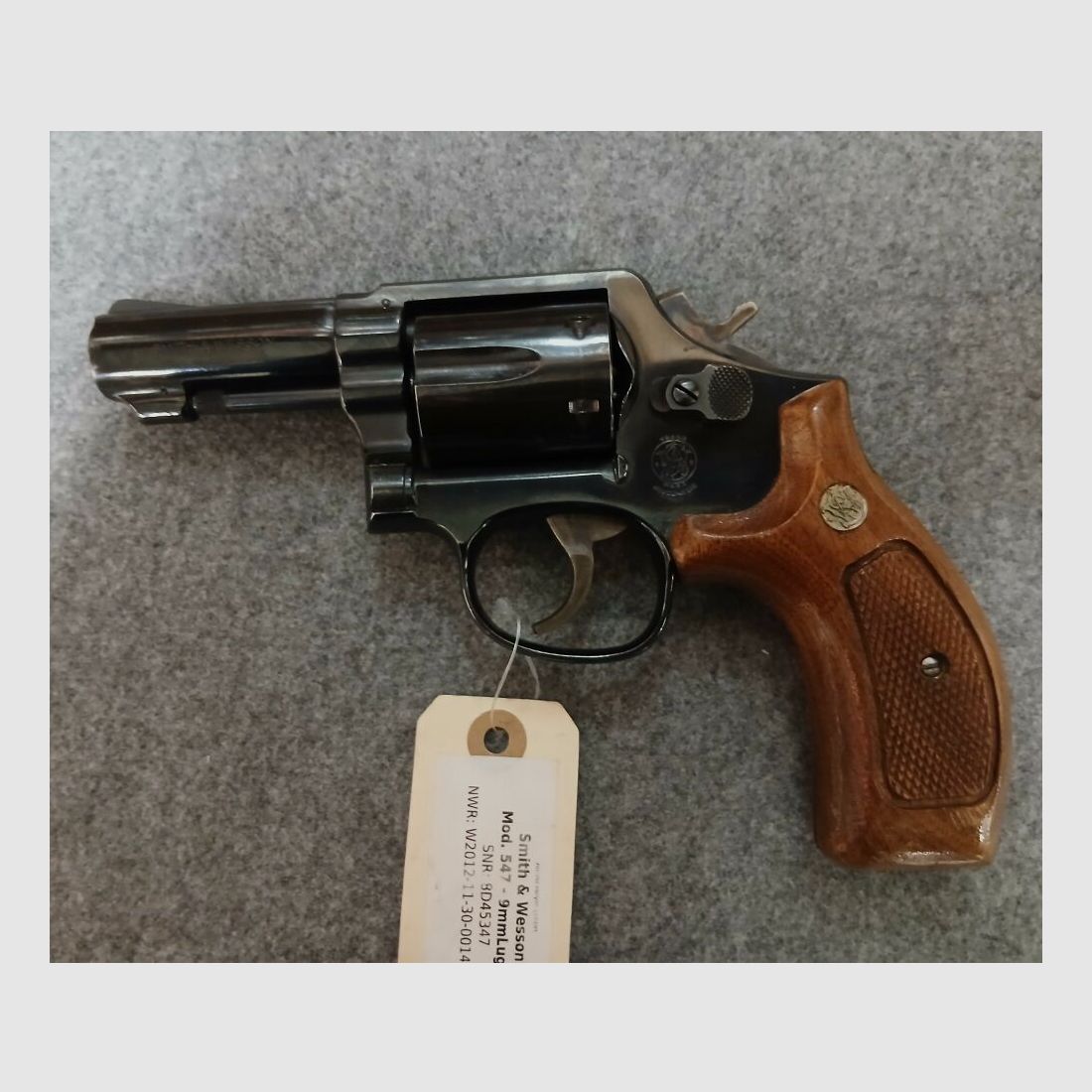 Smith & Wesson 547