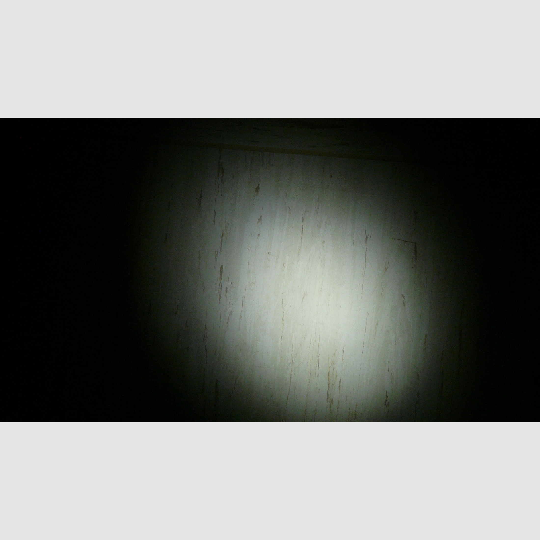 Latarka LED od LED LENSER model V2