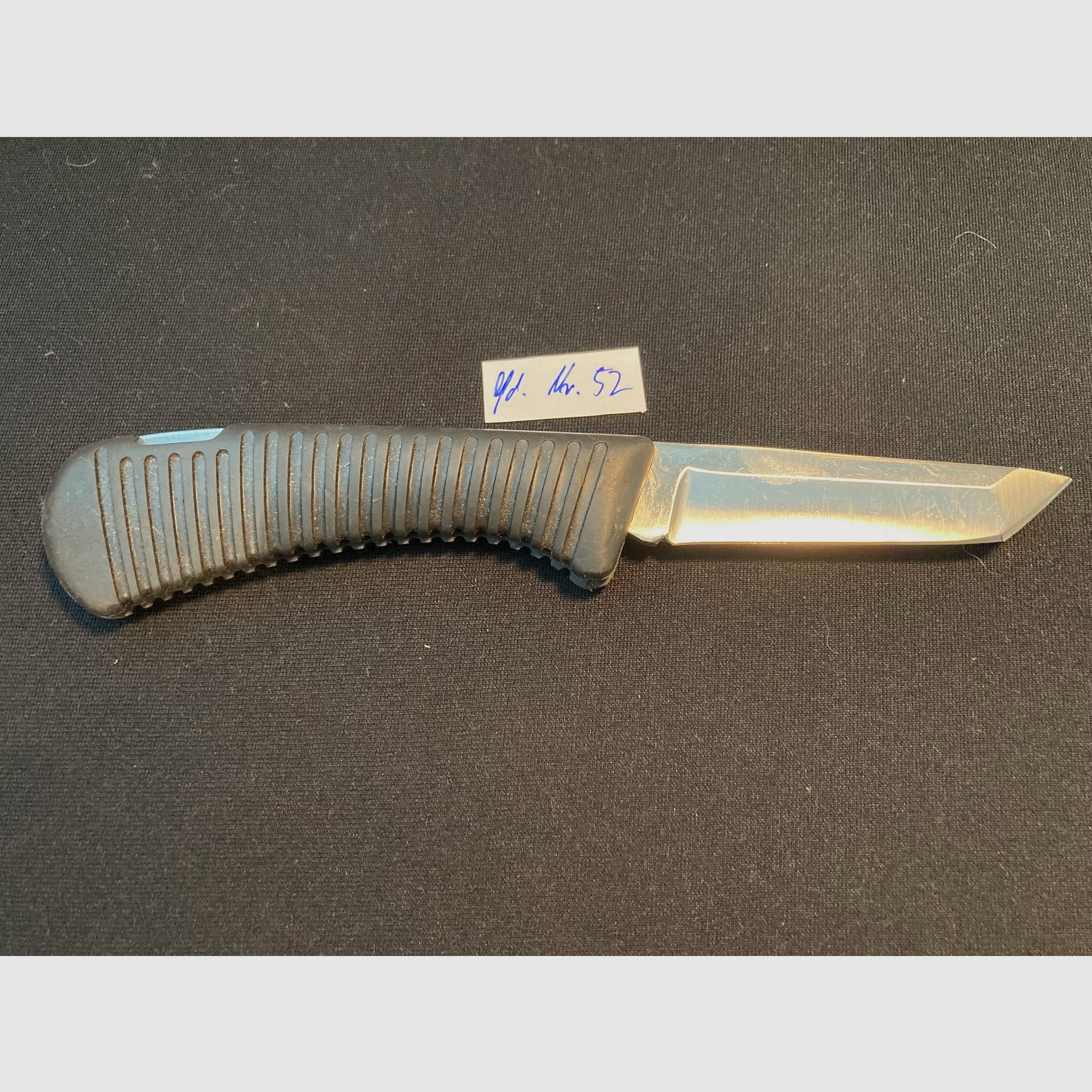 Tanto Klappmesser, Backlock, Zweihandmesser, Gummigriff (sehr griffig) 52