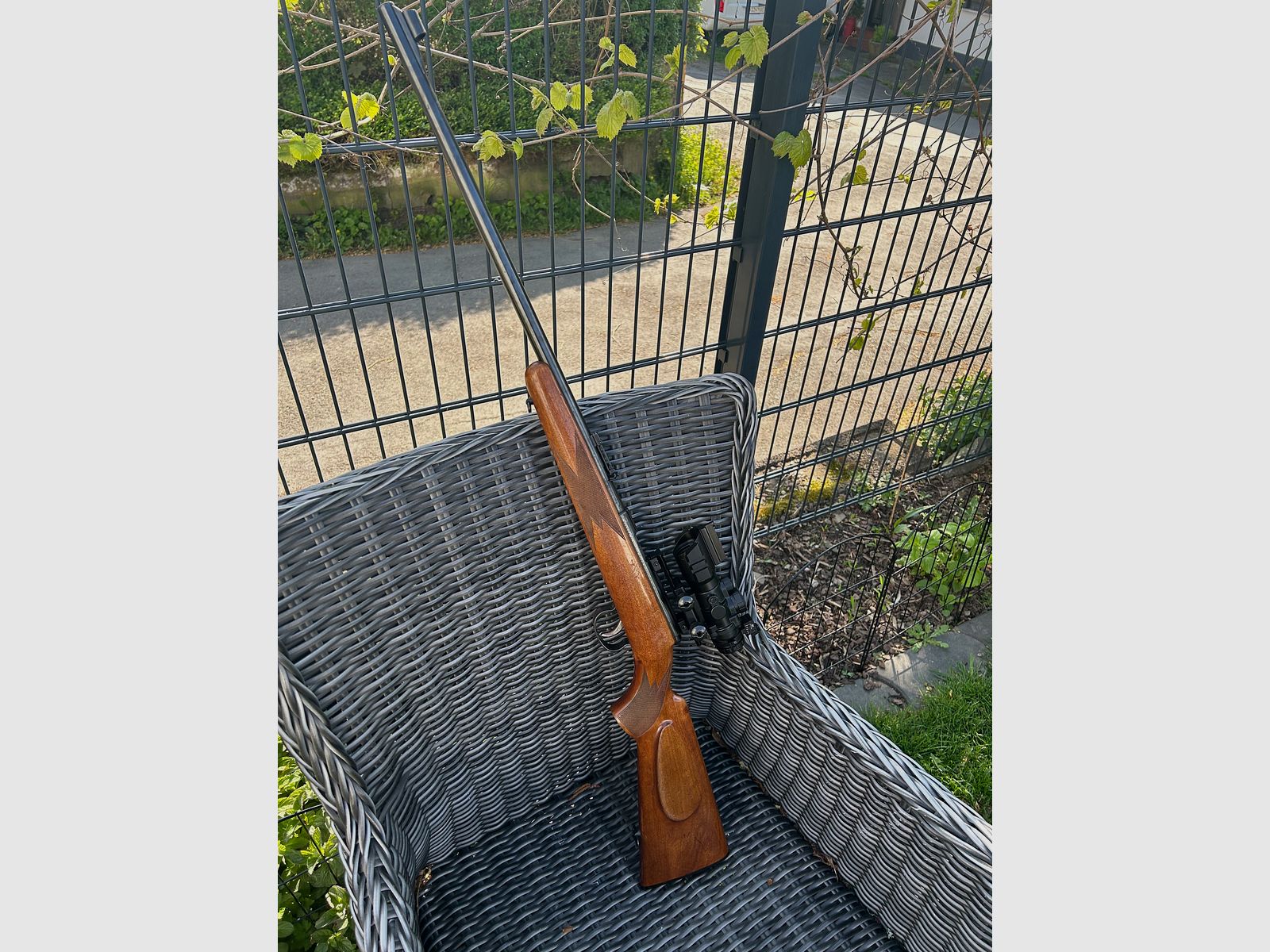 Verkaufe Einzellader Büchse 22lr. Anschütz 