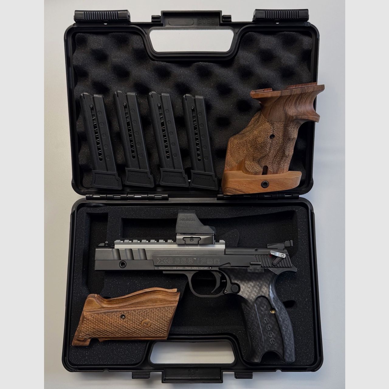 Hämmerli X-ESSE IPSC SF Black, Holosun HE508T-RD-X2, mit umfangreichem, exklusivem Zubehör - NEUWERTIG