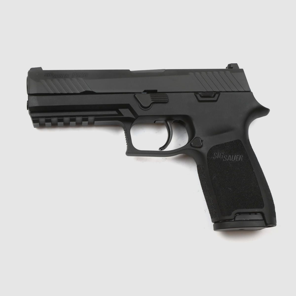 Sig Sauer P320 Fullsize 45 ACP, imagen 4 de 8